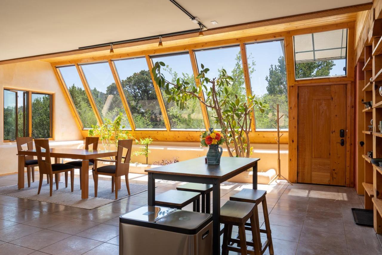 Santa Fe Ridgetop Retreat With 2 Hot Tubs And Views Экстерьер фото